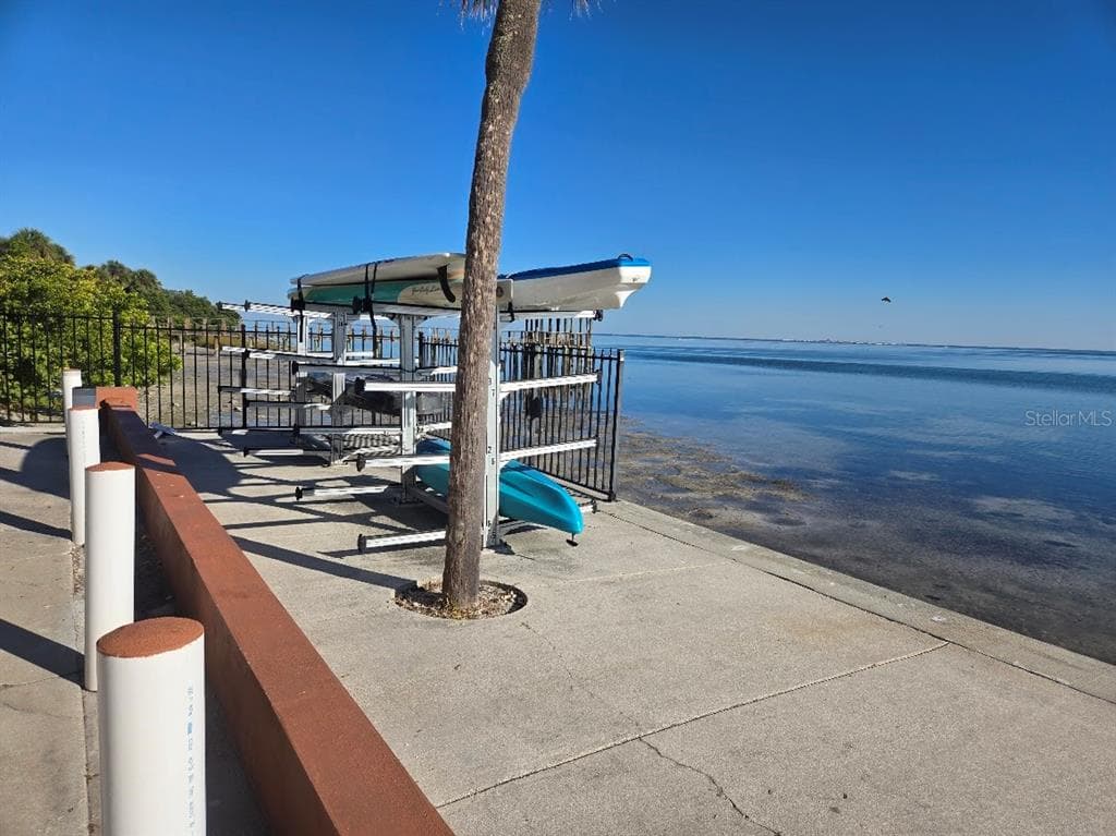 650 PINELLAS POINT DRIVE S # 204, ST PETERSBURG, FL 33705 — zdjęcie 3