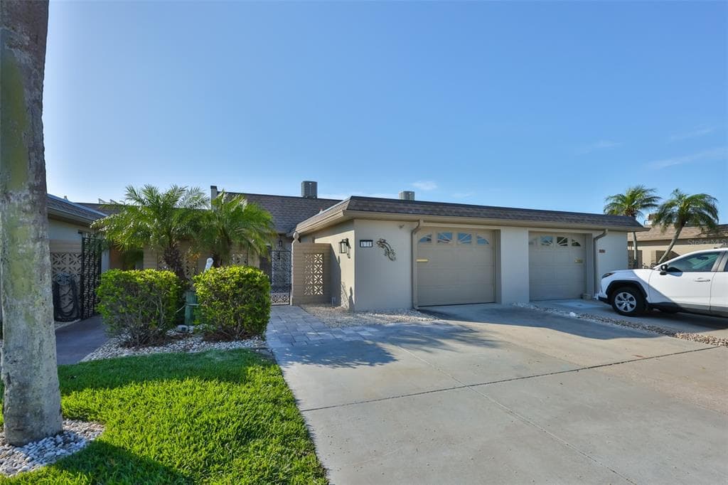 574 BOCA CIEGA POINT BOULEVARD N # 2205, ST PETERSBURG, FL 33708