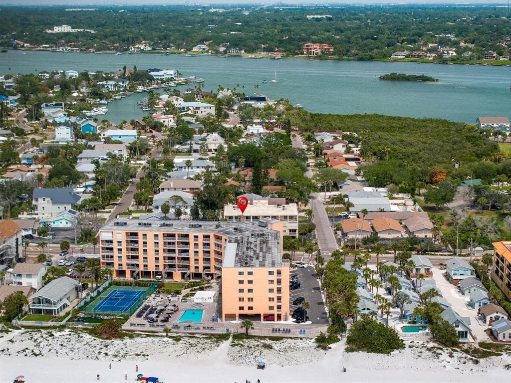 1005 GULF BOULEVARD # 10, INDIAN ROCKS BEACH, FL 33785 — zdjęcie 3