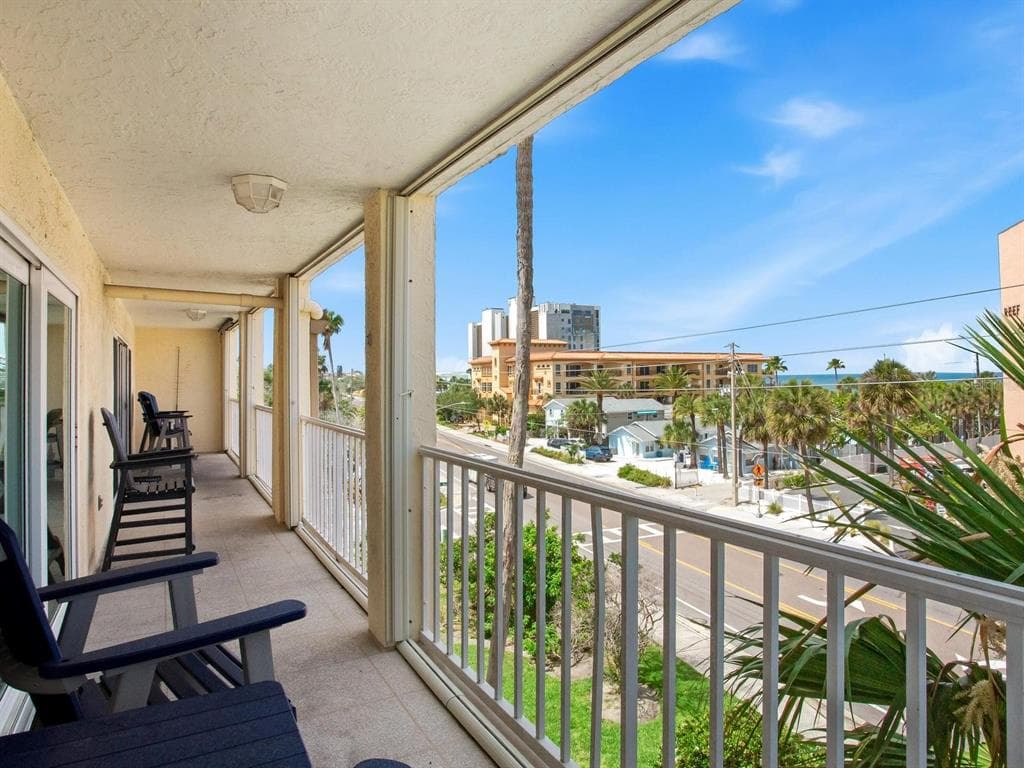 1005 GULF BOULEVARD # 10, INDIAN ROCKS BEACH, FL 33785 — zdjęcie 4