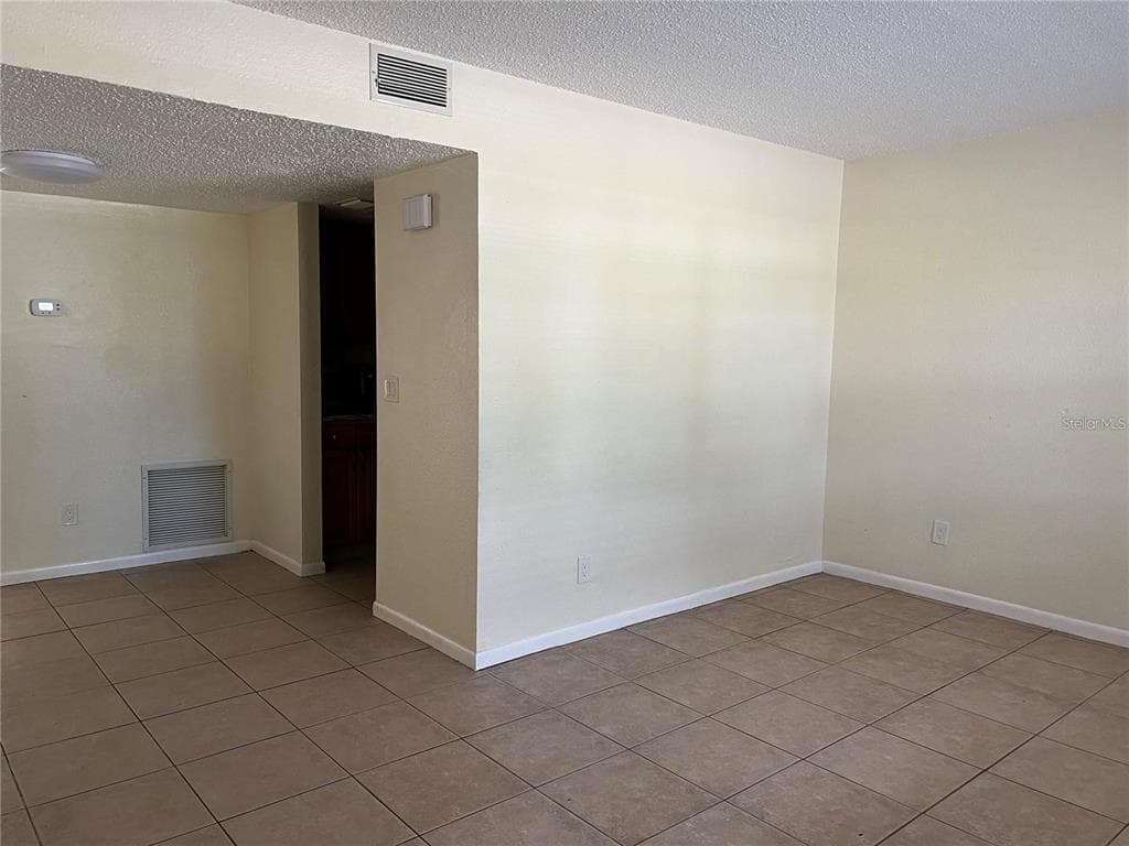 2176 WINCHESTER ROAD N # 2, ST PETERSBURG, FL 33710 — zdjęcie 3