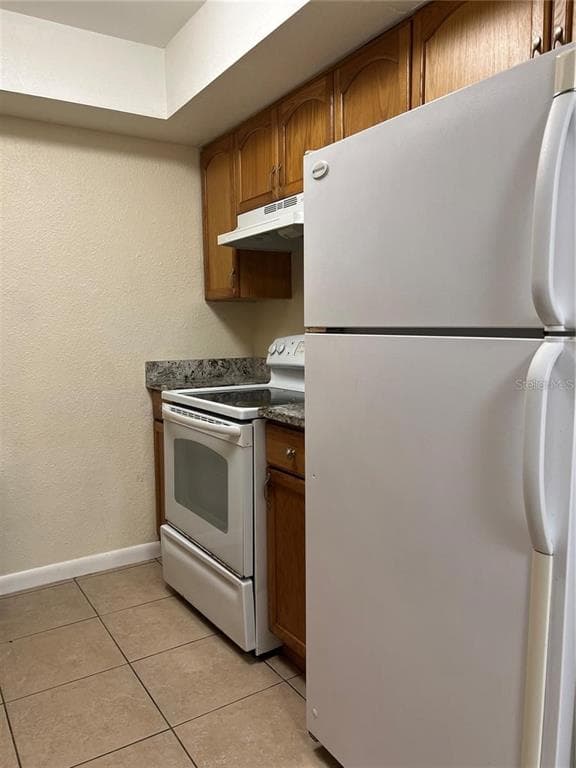 2176 WINCHESTER ROAD N # 2, ST PETERSBURG, FL 33710 — zdjęcie 4