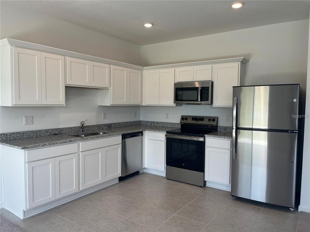 3301 VESARA DRIVE, DAVENPORT, FL 33837 — zdjęcie 3