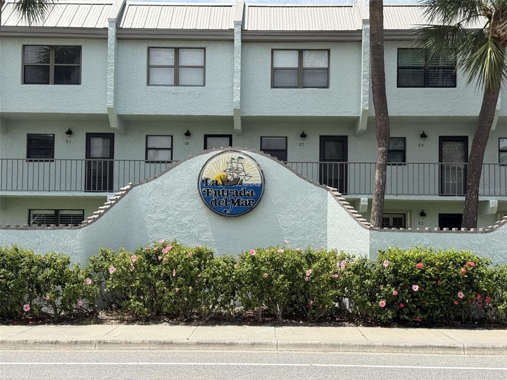 1300 SEAWAY DRIVE # C1, HUTCHINSON ISLAND, FL 34949 — zdjęcie 2