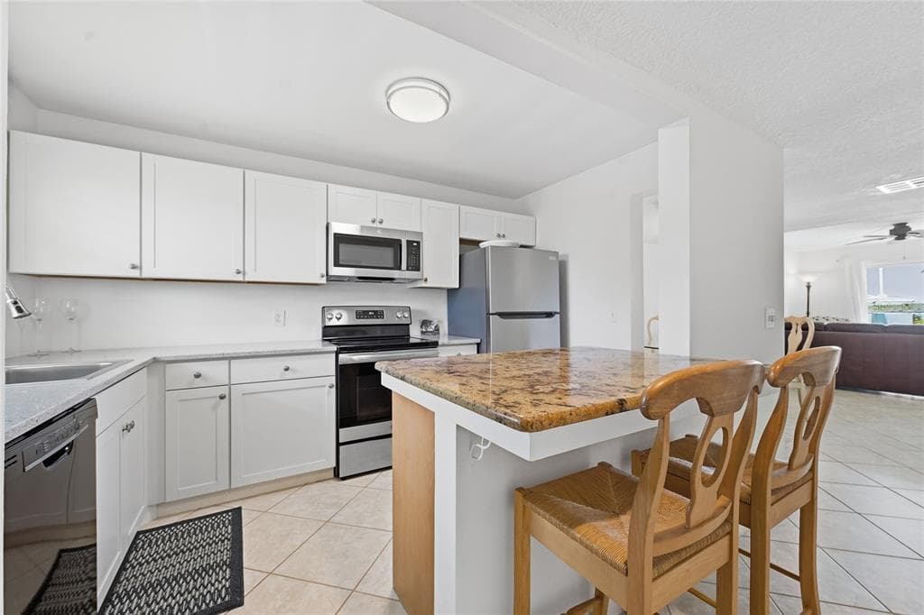 1300 SEAWAY DRIVE # C1, HUTCHINSON ISLAND, FL 34949 — zdjęcie 4