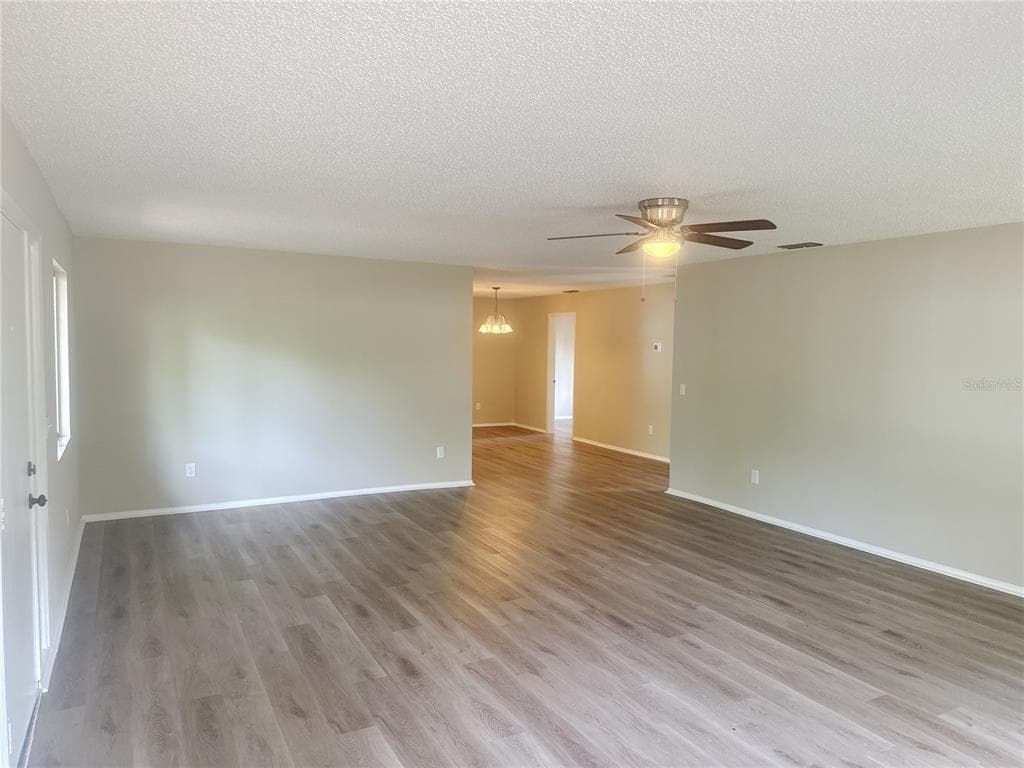 11345 SE 188TH AVENUE, OCKLAWAHA, FL 32179 — zdjęcie 4