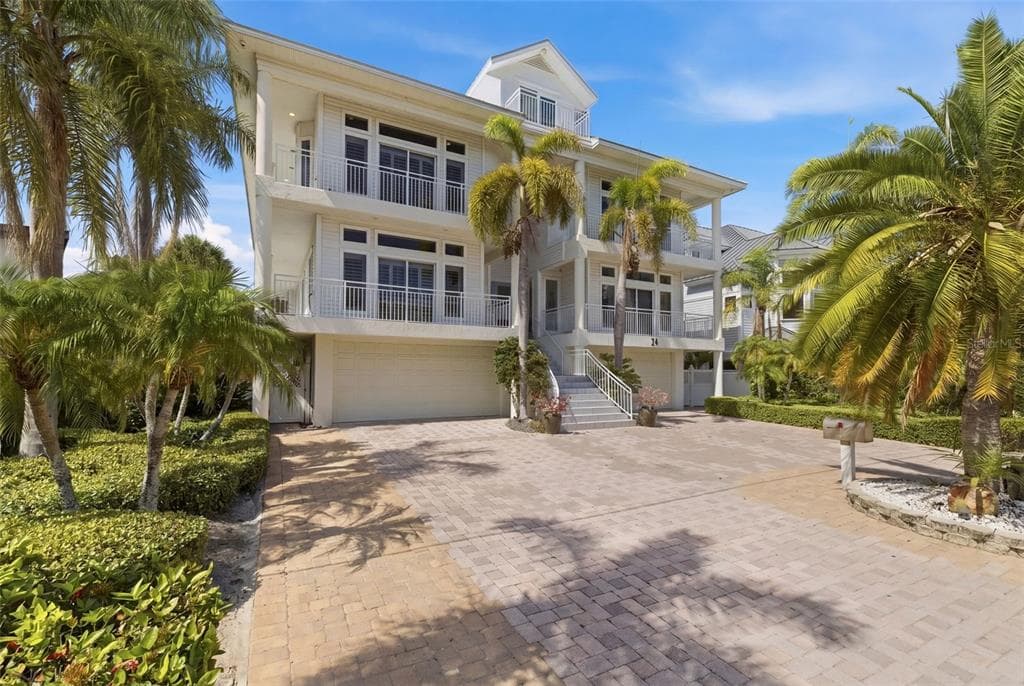 24 N PINE CIRCLE, BELLEAIR, FL 33756 — zdjęcie 2