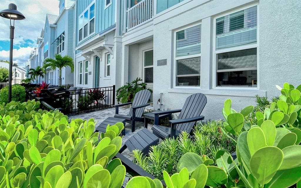 2300 LINDSTROM STREET, SARASOTA, FL 34237 — zdjęcie 2