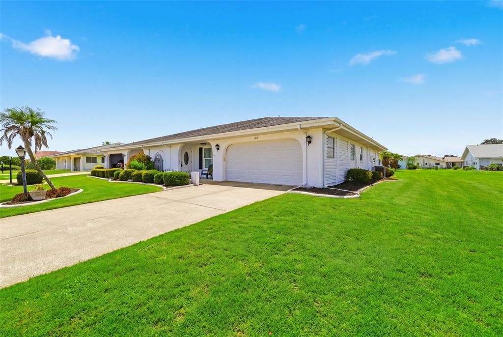 1616 BENTWOOD DRIVE, SUN CITY CENTER, FL 33573 — zdjęcie 2