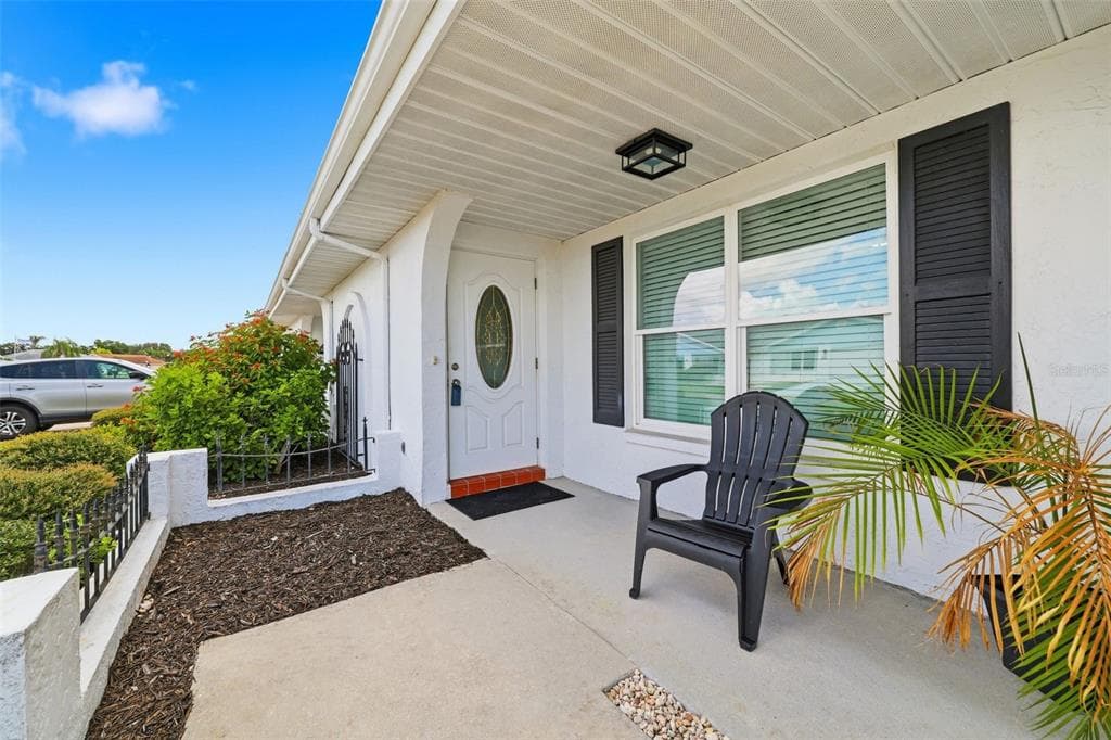 1616 BENTWOOD DRIVE, SUN CITY CENTER, FL 33573 — zdjęcie 3