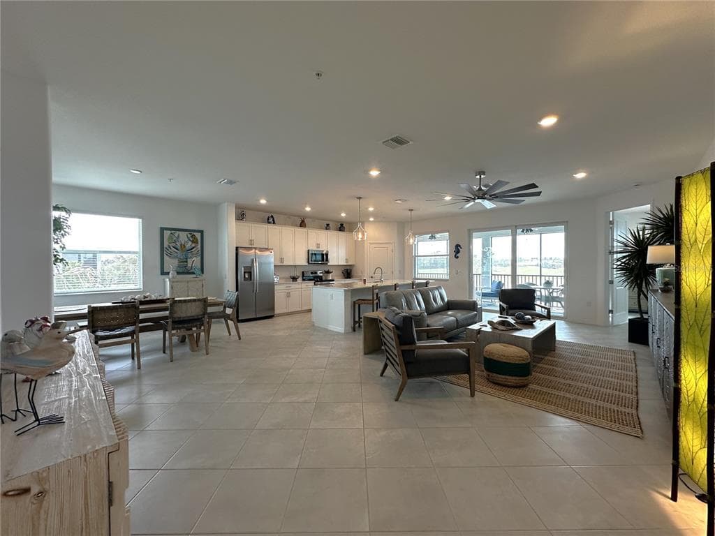 14132 POPPY FIELD LOOP # 4021, PUNTA GORDA, FL 33955 — zdjęcie 4