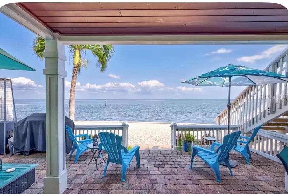 5280 COQUINA KEY DRIVE SE # A furnished seasonal, ST PETERSBURG, FL 33705