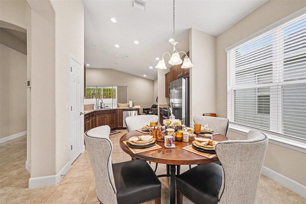7907 SILVER CLOVER COURT, RIVERVIEW, FL 33578 — zdjęcie 2