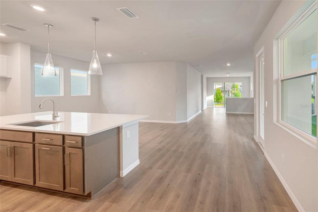 31051 PENDLETON LANDING CIRCLE, WESLEY CHAPEL, FL 33545 — zdjęcie 4