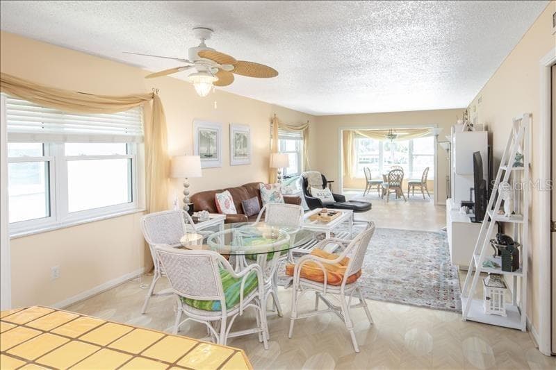 12405 3RD STREET E # 201, TREASURE ISLAND, FL 33706 — zdjęcie 5
