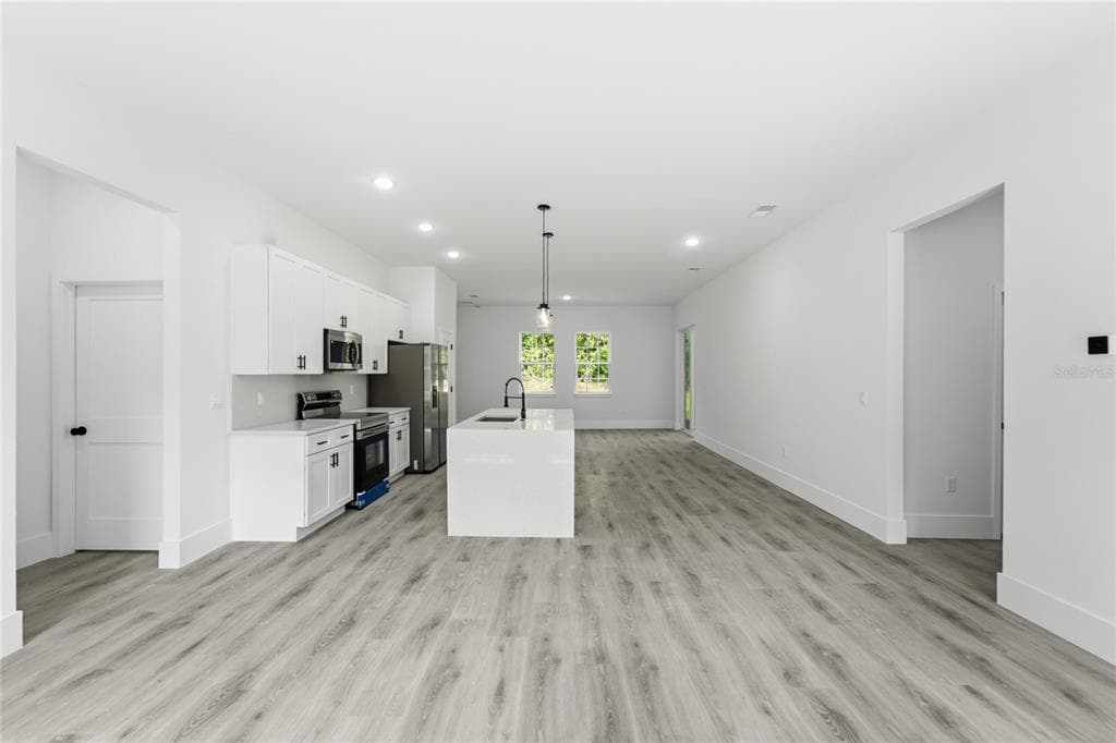 238 E CALDWELL DRIVE, DUNNELLON, FL 34434 — zdjęcie 3
