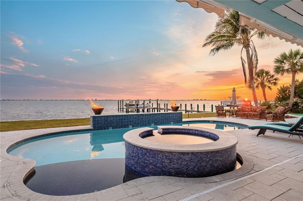 350 S SHORE DRIVE, SARASOTA, FL 34234