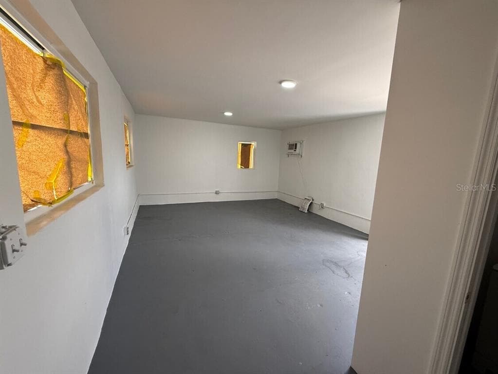 14040 NW 19TH AVENUE, OPA LOCKA, FL 33054 — zdjęcie 2