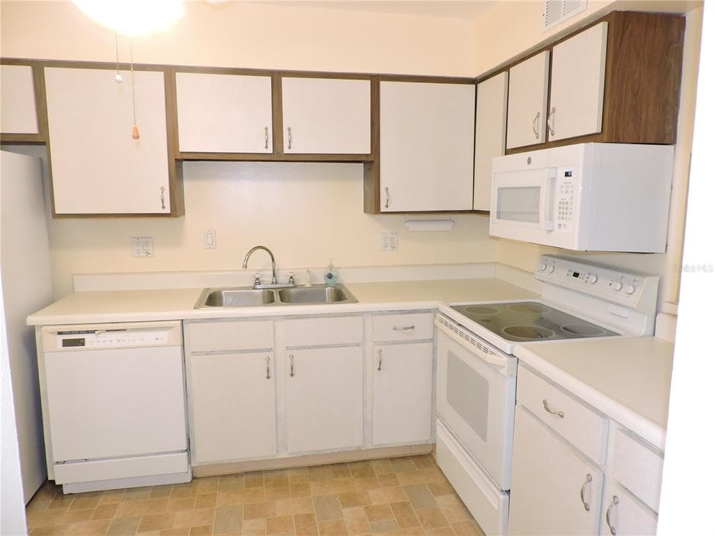 130 E JOHNSON AVENUE # 102, LAKE WALES, FL 33853 — zdjęcie 5