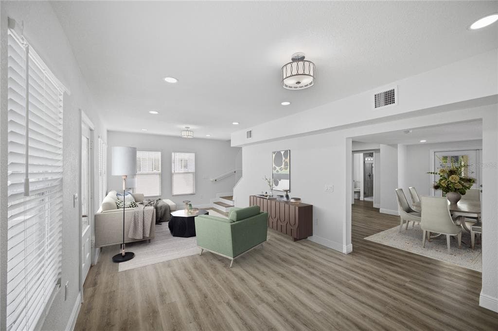 1315 22ND AVENUE S, ST PETERSBURG, FL 33705 — zdjęcie 4
