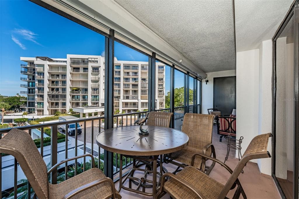 6 BELLEVIEW BOULEVARD # 306, BELLEAIR, FL 33756 — zdjęcie 3
