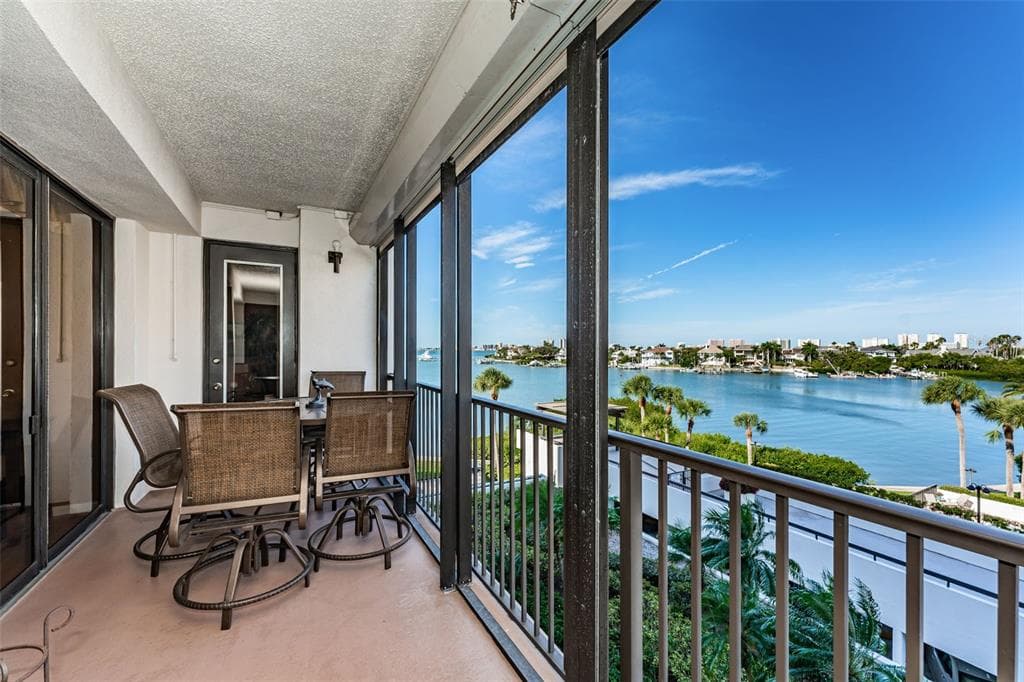 6 BELLEVIEW BOULEVARD # 306, BELLEAIR, FL 33756 — zdjęcie 5