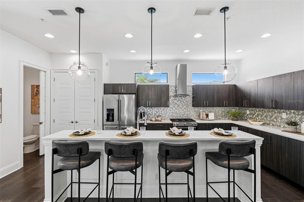 300 DELMAR TERRACE S, ST PETERSBURG, FL 33701 — zdjęcie 4
