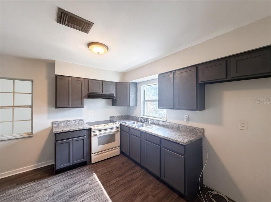 1100 CAREFREE COVE DRIVE, WINTER HAVEN, FL 33881 — zdjęcie 2