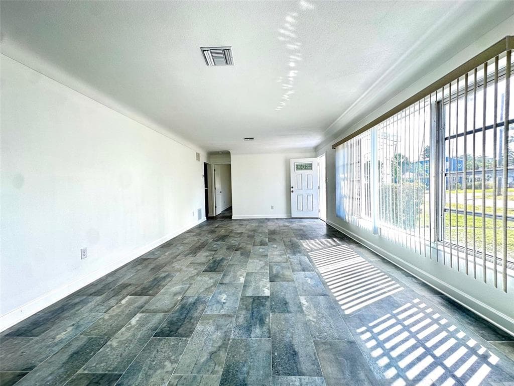 10 158TH AVENUE, REDINGTON BEACH, FL 33708 — zdjęcie 3