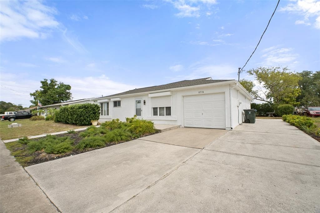 8716 TRIONFO AVENUE, NORTH PORT, FL 34287 — zdjęcie 2