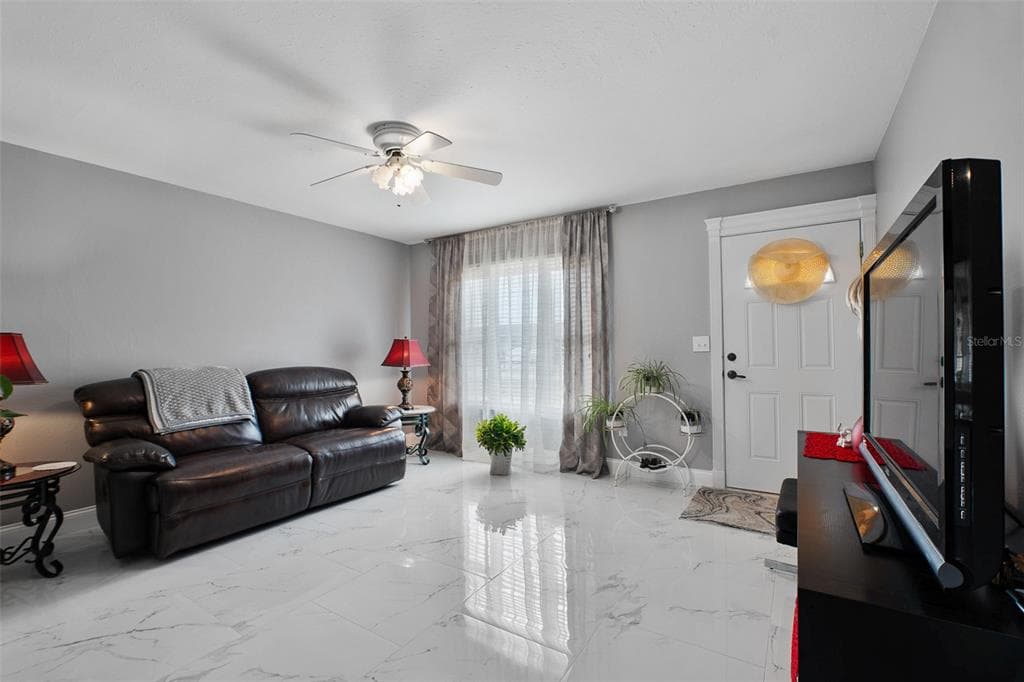 8716 TRIONFO AVENUE, NORTH PORT, FL 34287 — zdjęcie 5