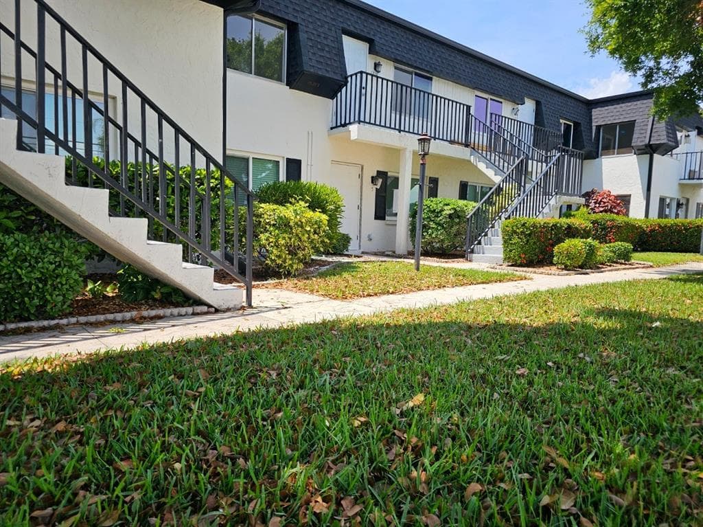 4722 SE 1ST PLACE # 5, CAPE CORAL, FL 33904 — zdjęcie 2