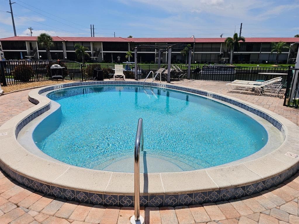 4722 SE 1ST PLACE # 5, CAPE CORAL, FL 33904 — zdjęcie 4