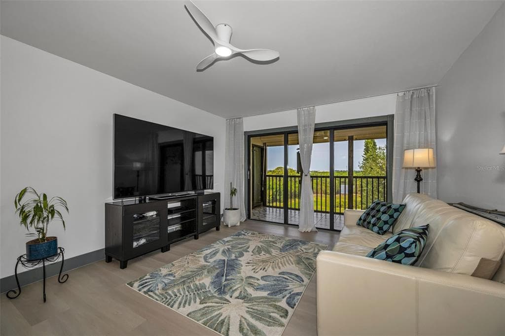 5400 PARK ST. NORTH # 303, ST PETERSBURG, FL 33709 — zdjęcie 4