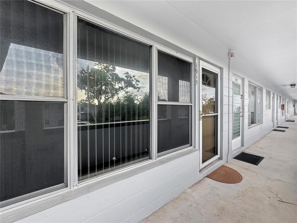 4300 58TH STREET N # 1915, KENNETH CITY, FL 33709 — zdjęcie 2