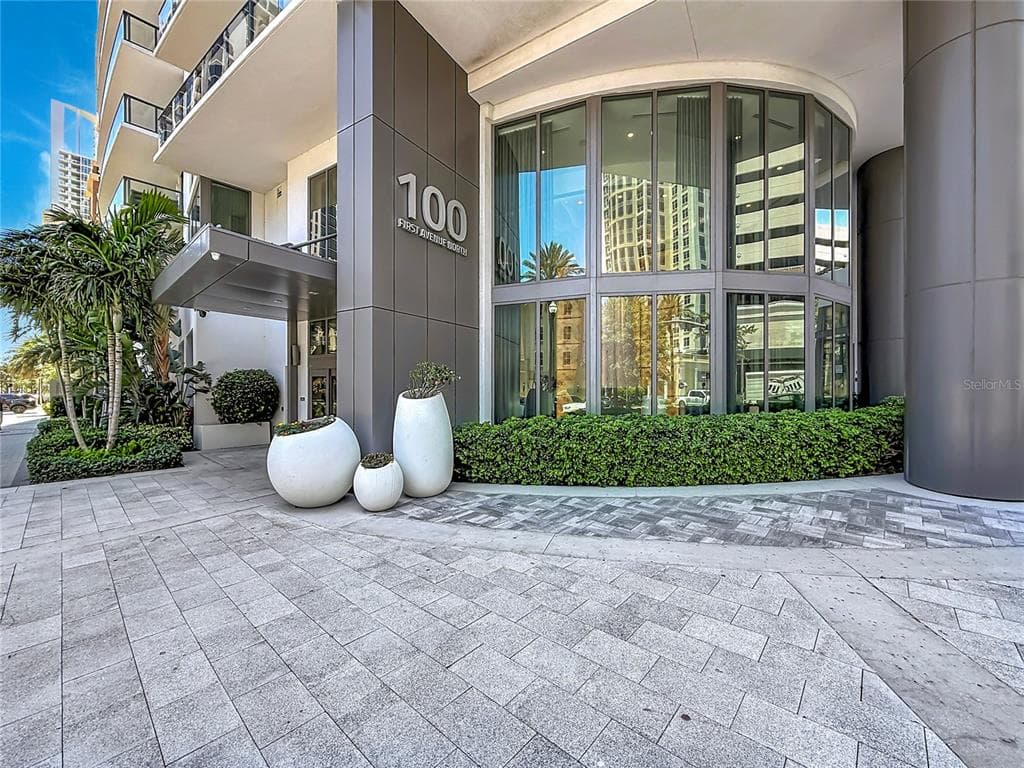 100 1ST AVENUE N # 1106, ST PETERSBURG, FL 33701