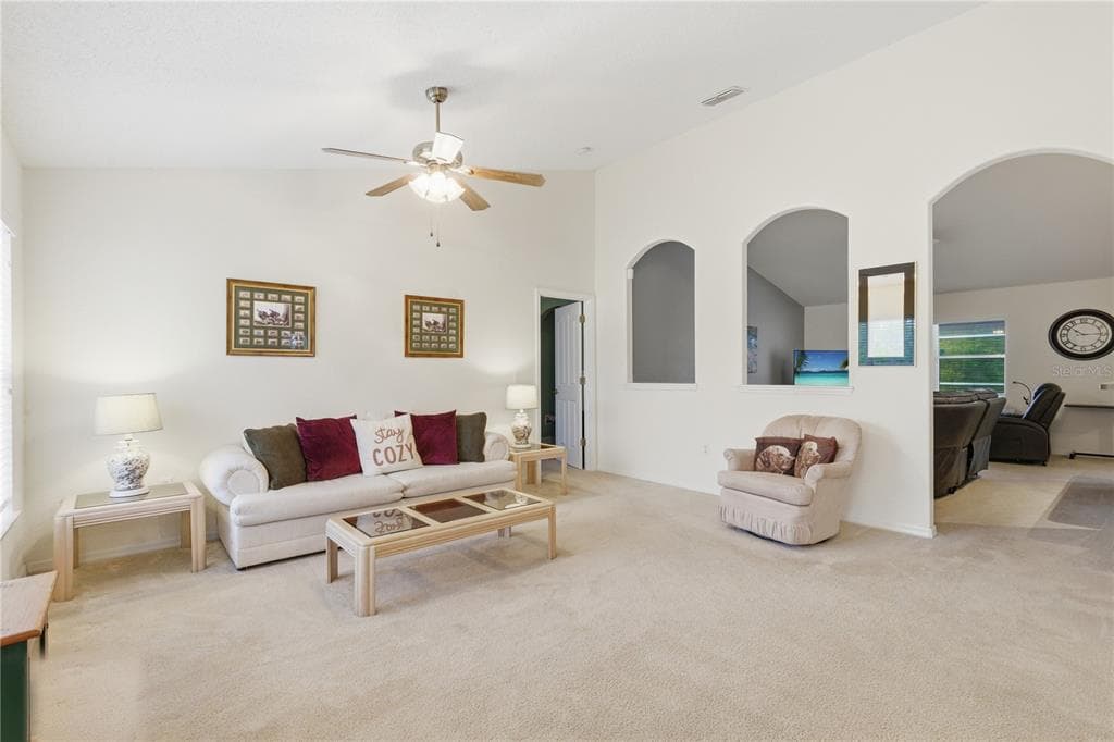 13056 PAINTED BUNTING AVENUE, WEEKI WACHEE, FL 34614 — zdjęcie 2