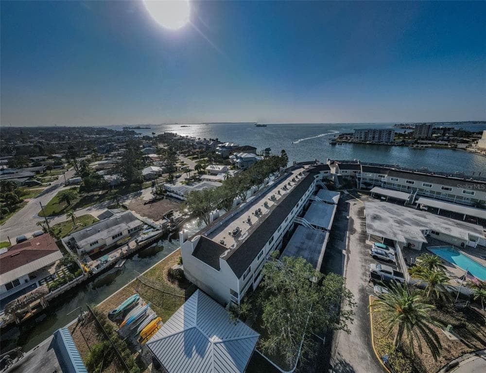 433 S PAULA DRIVE # 17, DUNEDIN, FL 34698 — zdjęcie 3