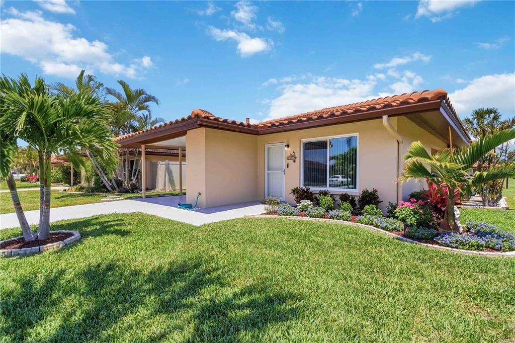 3303 CAMBRIDGE AVENUE, BRADENTON, FL 34207