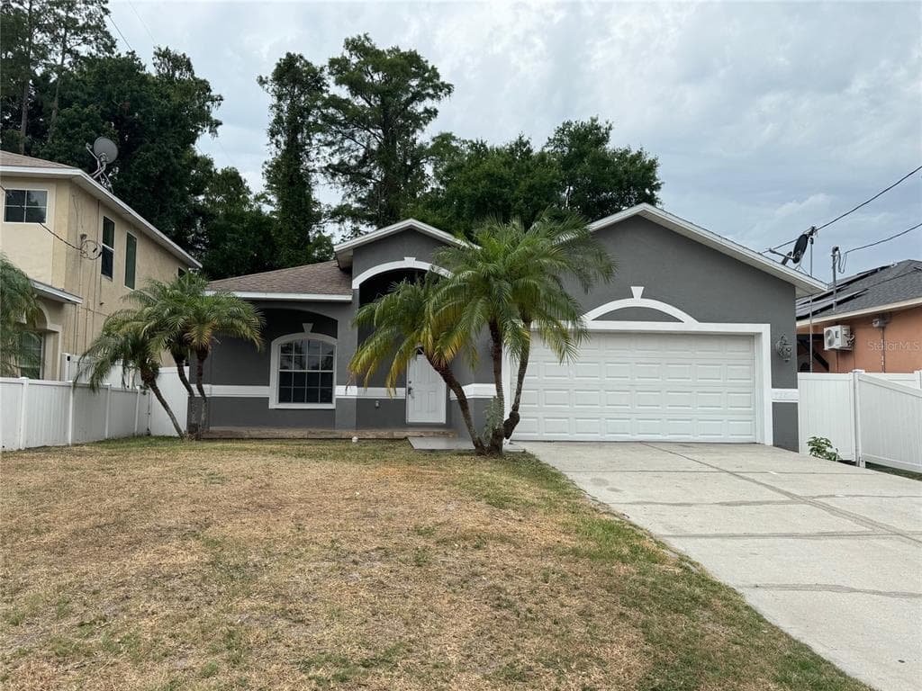 7202 N GLEN AVENUE, TAMPA, FL 33614