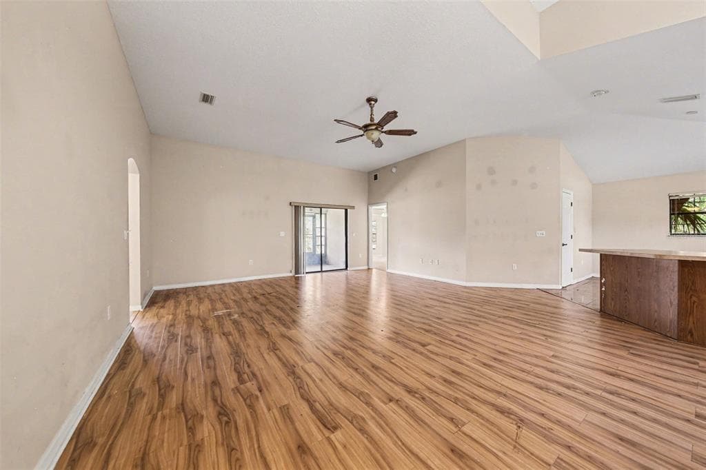 4750 ABACO DRIVE, TAVARES, FL 32778 — zdjęcie 3