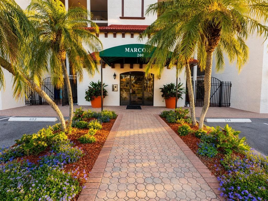 200 121ST AVENUE # 104, TREASURE ISLAND, FL 33706 — zdjęcie 3