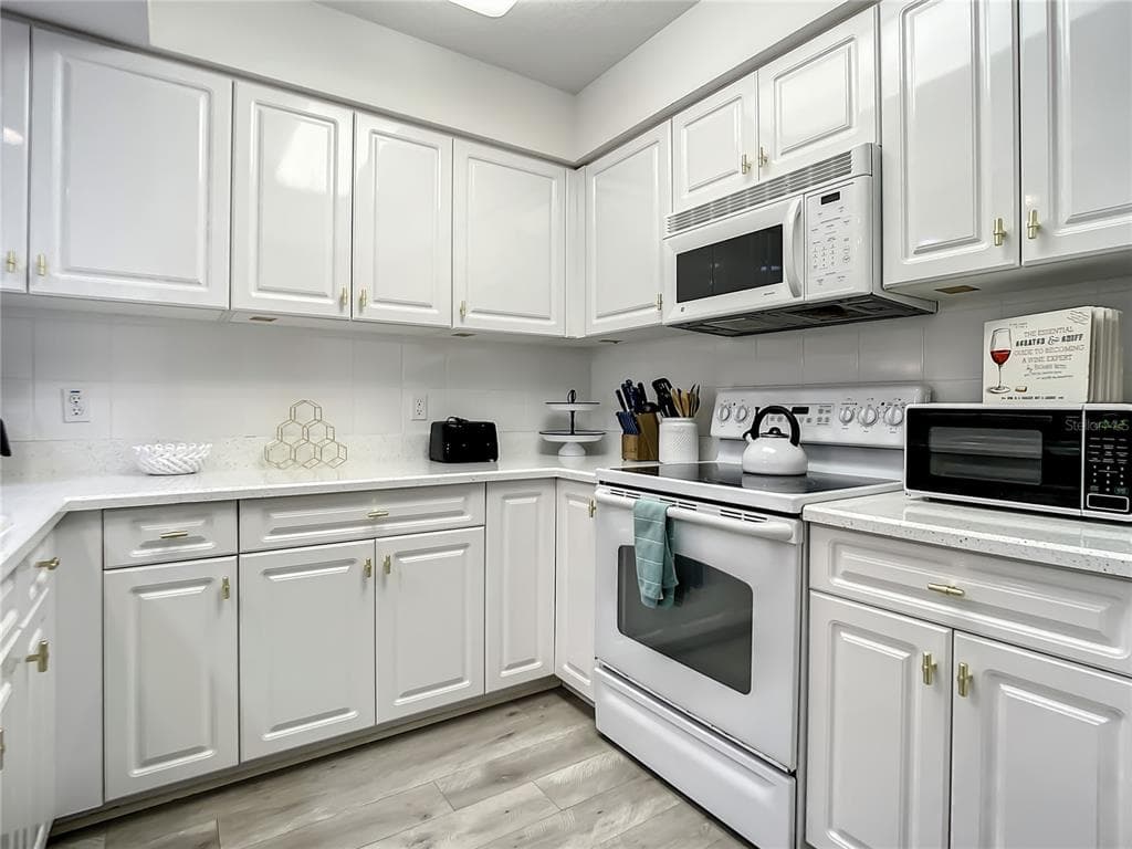 5300 S ATLANTIC AVENUE # 10-205, NEW SMYRNA BEACH, FL 32169 — zdjęcie 5