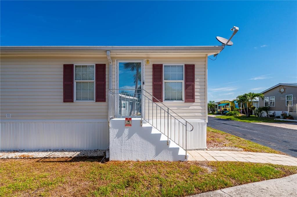 24437 HARBORVIEW ROAD # 99, PUNTA GORDA, FL 33980 — zdjęcie 5