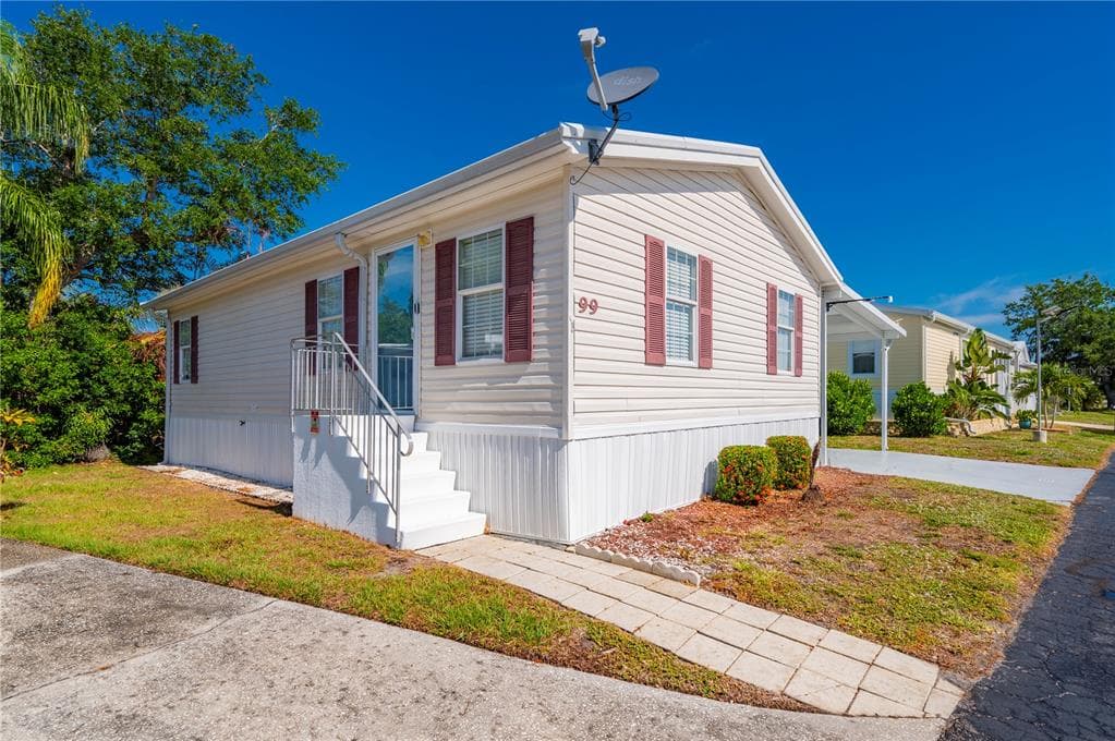 24437 HARBORVIEW ROAD # 99, PUNTA GORDA, FL 33980 — zdjęcie 4
