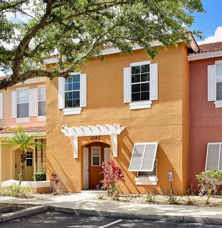1043 PARK RIDGE CIRCLE, KISSIMMEE, FL 34746