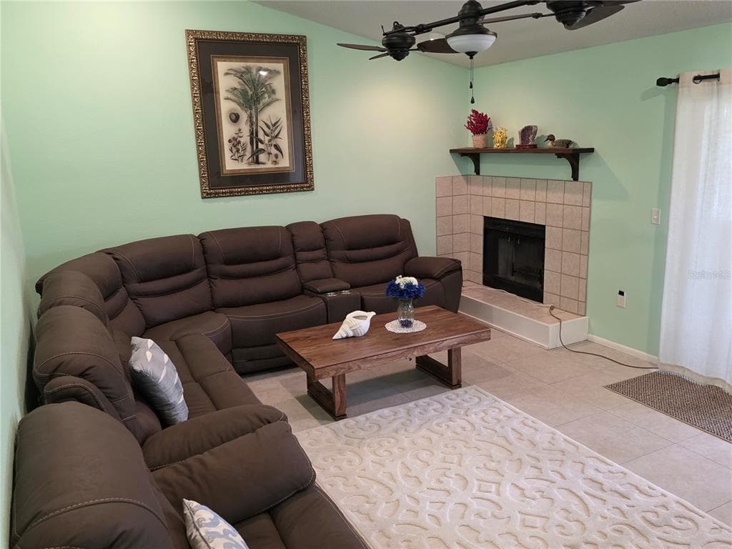 3607 AVENIDA MADERA # B, BRADENTON, FL 34210 — zdjęcie 3
