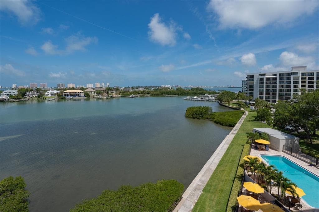 4 BELLEVIEW BOULEVARD # 503, BELLEAIR, FL 33756 — zdjęcie 3