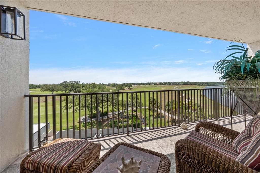 4 BELLEVIEW BOULEVARD # 503, BELLEAIR, FL 33756 — zdjęcie 4
