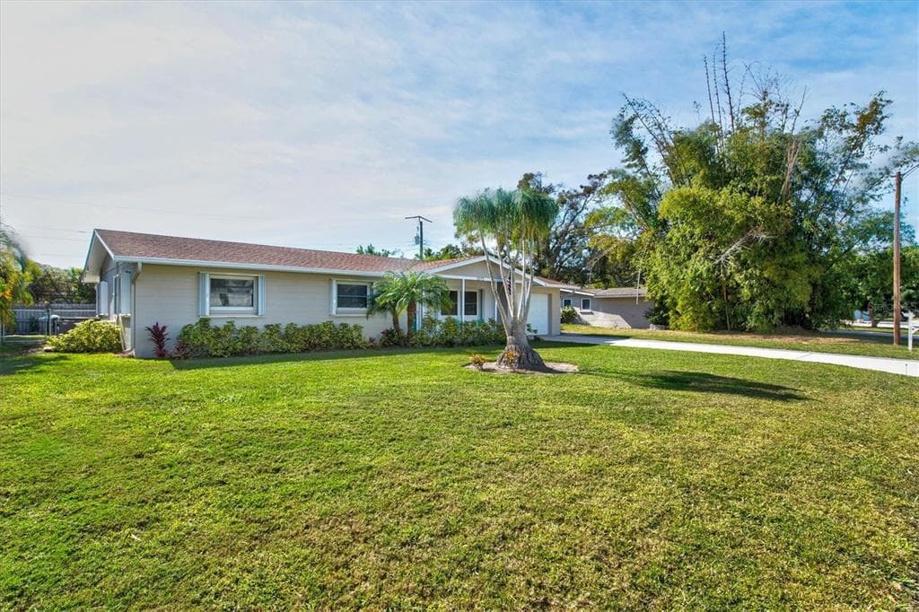 2572 JEFFERSON CIRCLE, SARASOTA, FL 34239 — zdjęcie 2